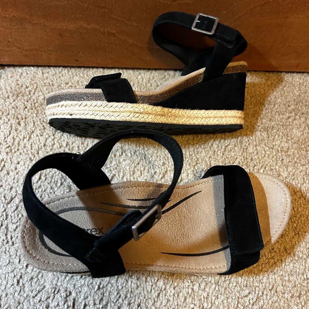 Aetrex Womens Sydney Wedge Sandal Black Size 9,5 US / 40 EU Espadrilles Boho New - Picture 3 of 16
